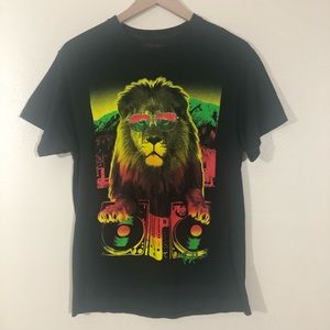 Tony Hawk mens graphic lion DJ tee